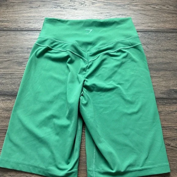 Gymshark Green Apparel - Picture 4 of 4